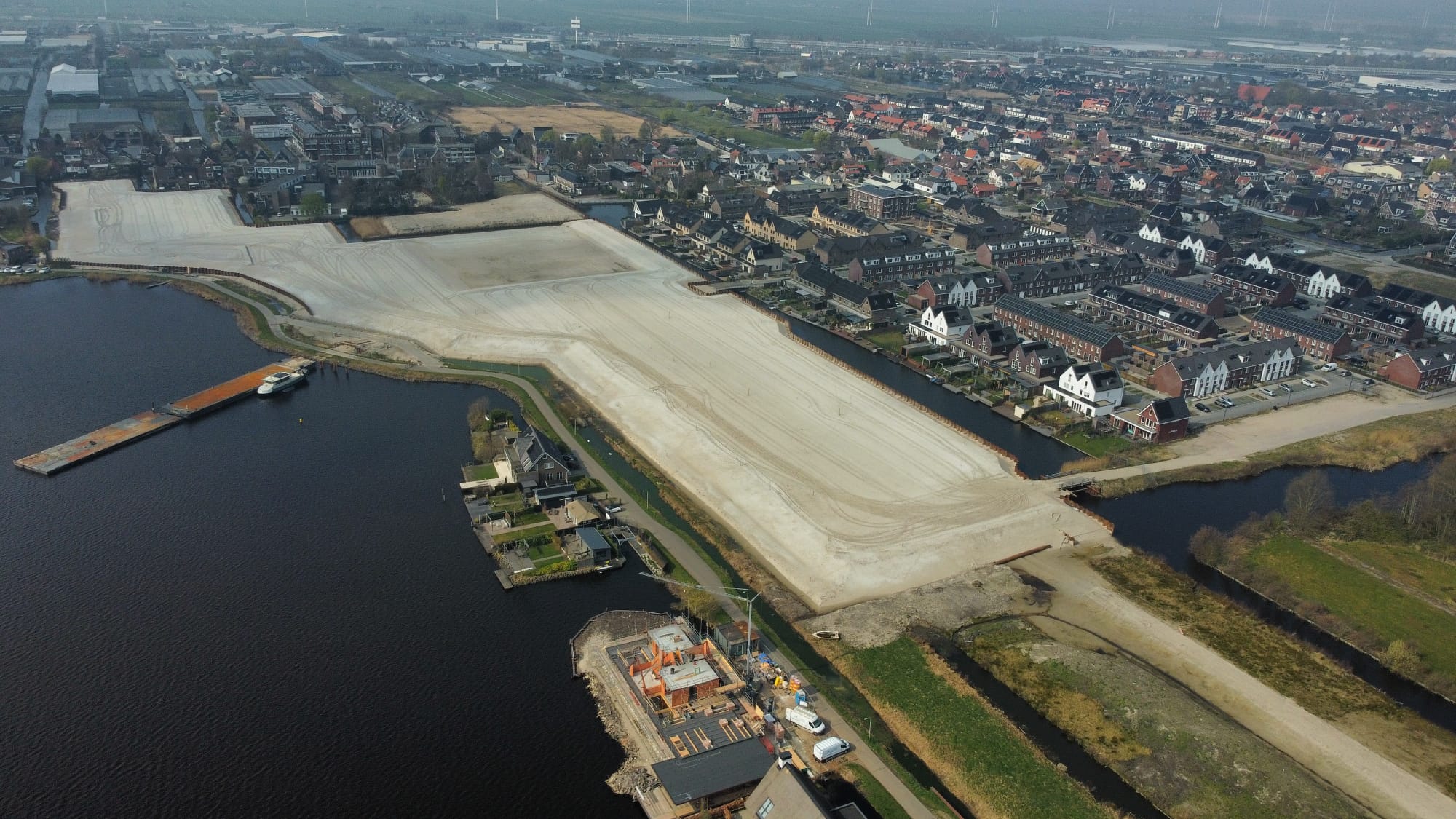 Meerdere raadsleden geschrokken van nieuwe ‘financieel geoptimaliseerde’ plannen Braassemerland, wet