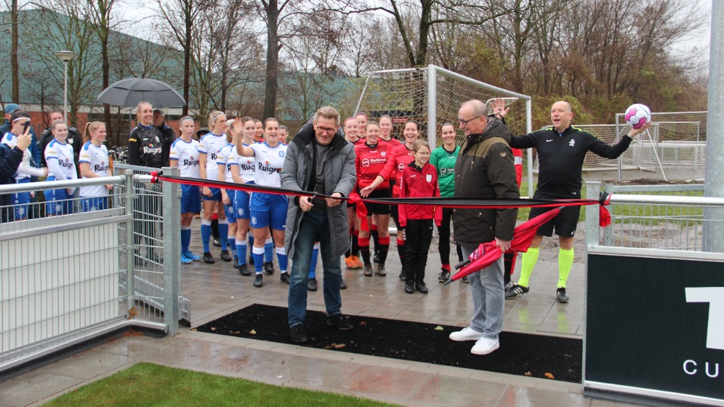 Nieuw hoofdveld van EMM’21 officieel geopend door wethouder