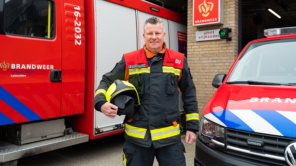 Opening nieuwe kazerne Leimuiden: ‘Hopen nieuwe ploegleden te ontmoeten’