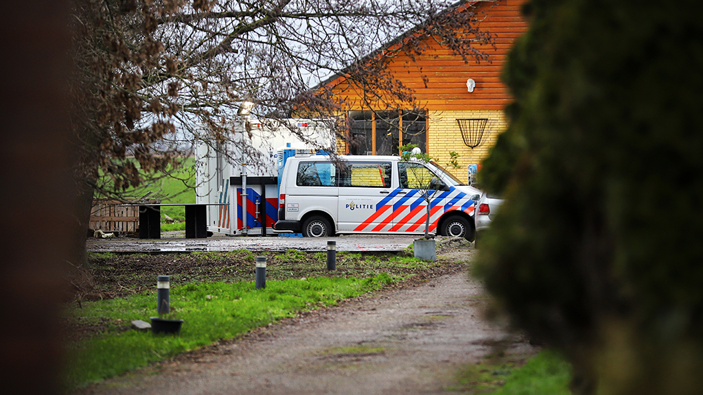 Vier verdachten zijn vandaag door de politie aangehouden voor de moord op een inwoner van Oud Ade, op 29 december 2020. .