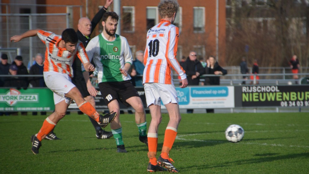 De warming-up: Kickers ‘69 naar Delft voor ‘thuiswedstrijd’ tegen DVC