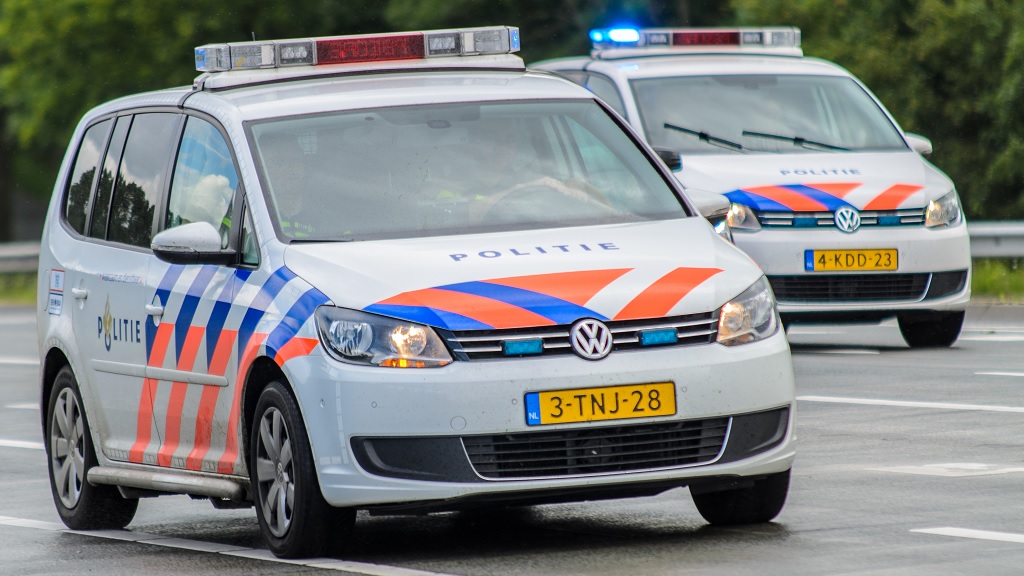 Man rijdt met 145 kilometer per uur over N207 en moet rijbewijs inleveren - Studio Kaag en Braassem