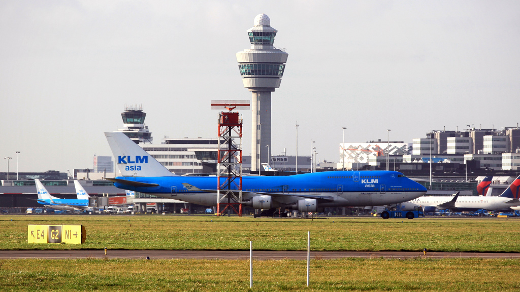 Parkeerdienst Schiphol in Roelofarendsveen failliet verklaard