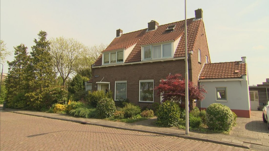 162 huizen in Roelofarendsveen krijgen de sloophamer wegens verzakking: ‘Laat ze het eerst maar aant