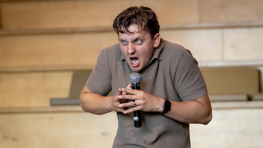 Cabaretier Sander van Egmond wil volgende stap zetten in komediecarrière